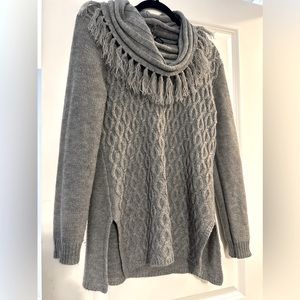 Women’s New Directions Large Sweater with cowl neck